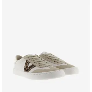 Women's Trainers Victoria Olmo image-2
