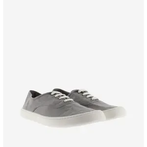 Trainers Victoria Olmo image-1