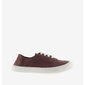 Trainers Victoria Olmo image-0