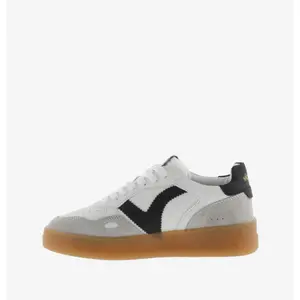 Leather-effect Trainers Victoria Seúl image-3