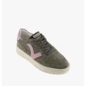 Women's Trainers Victoria Serraje image-1