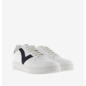 Leather Trainers Victoria Madrid image-2