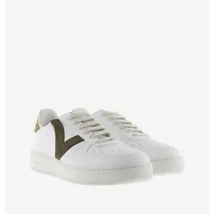 Leather Trainers Victoria Madrid image-2