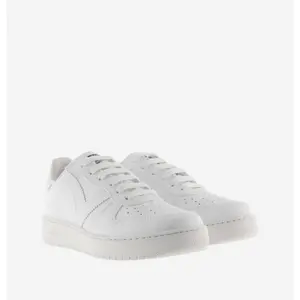 Trainers Victoria Madrid image-2