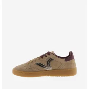 Suede Trainers Victoria Smash image-4