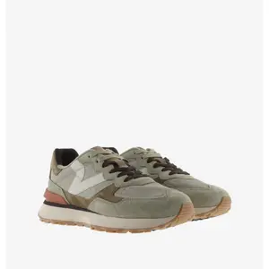 Trainers Victoria Rush-urban image-2