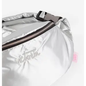 Women's nylon banana bag Victoria image-3