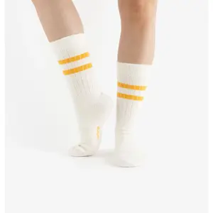 Natural cashmere socks Victoria image-3