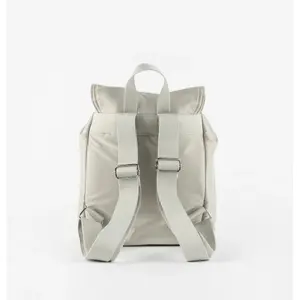 Backpack with front pockets Victoria image-3
