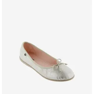 Ballerinas girl Victoria Hada Brillo image-1