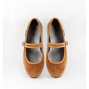 Girl's shoes Victoria oda image-4