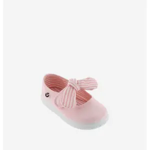 Kindertrainers Victoria ojalá mercedes image-1