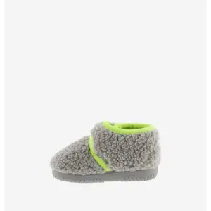 Faux fur slippers for kids Victoria Ojalá image-4