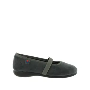 Velvet ballerinas girl Victoria image-0