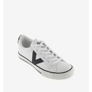 Baskets Victoria tribu vegana contraste image-1