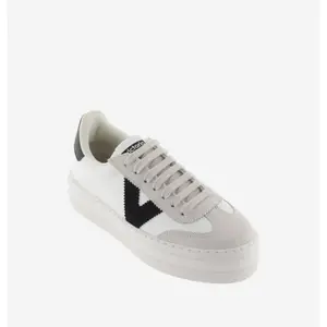 Baskets effet cuir & daim Victoria Barcelona image-2