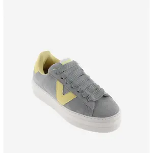 Kontrastierende Wildleder-Sneaker Victoria Barcelona image-3