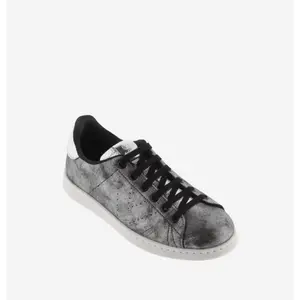 Baskets métallisées brillantes femme Victoria image-1