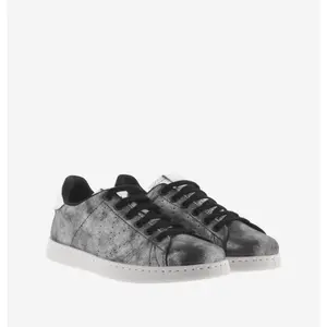 Baskets métallisées brillantes femme Victoria image-4