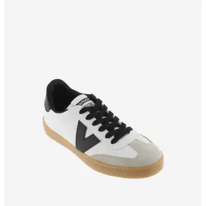Baskets effet cuir & daim Victoria Berlin image-5