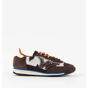 Trainers Victoria Saturno image-2