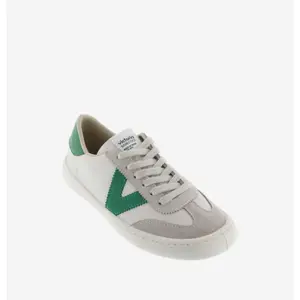 Trainers Victoria Olmo image-2