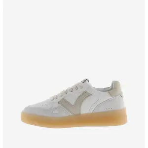 Baskets effet cuir et et daim Victoria Seúl image-1