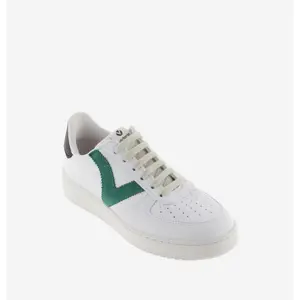 Women's sneaker Victoria Madrid Efecto image-1