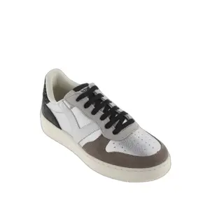 Baskets en daim et métal femme Victoria Madrid image-3