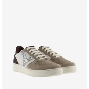Women's split leather effect sneakers with sequins Victoria Madrid image-1