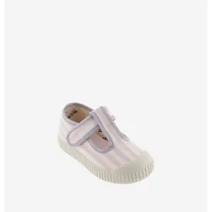 Girl Trainers Victoria image-1