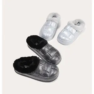 Glittriga sneakers för kvinnor Victoria Nube image-5