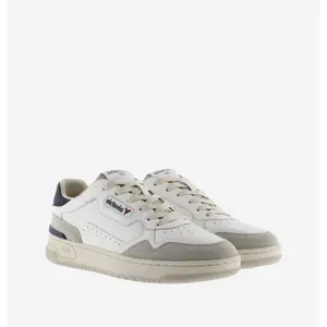 Trainers Victoria image-4