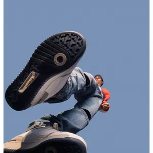Leather Trainers Victoria C80 Classic image-5