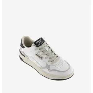 Trainers Victoria C80 image-1