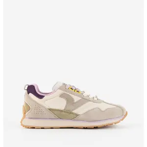 Trainers Victoria Root image-1