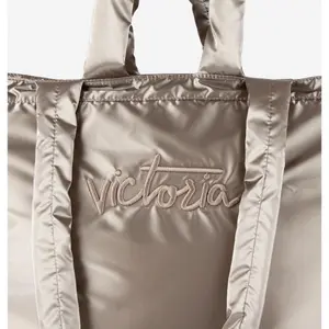 Bolsa de la compra de nailon metalizado Victoria image-4