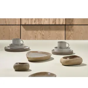 Flat bark Villa Collection River Stone image-1