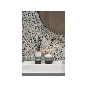 Olio per profumi Villa Collection Iris image-1