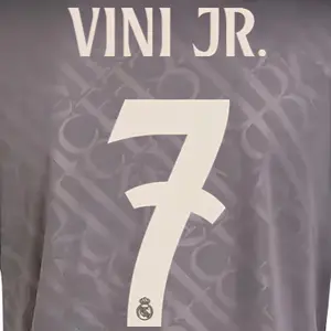 Terceiro bando Real Madrid Ligue des Champions VINI JR.#7 2024/25 image-0