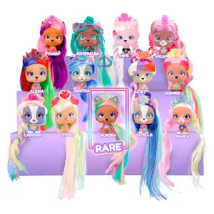 Doll with 6 accessories and 9 surprises VIP Pets Macota Glam Gems image-2