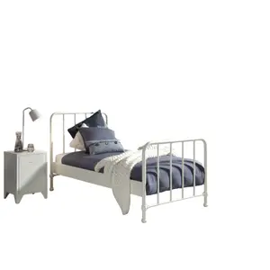 Child's bed with matching bedside table Vipack Bronxx image-3