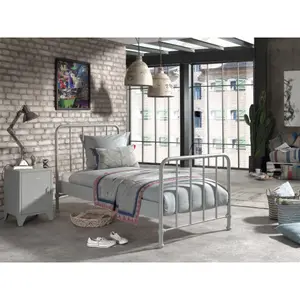Bett mit passendem Nachttisch für Kinder Vipack Bronxx image-5