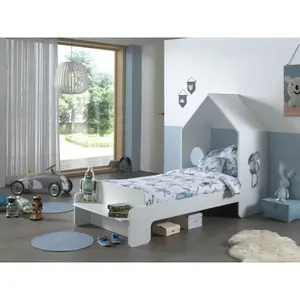 Bed and a wardrobe with a child-proof door Vipack Casami image-1