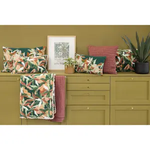 Embroidered cushion Vivaraise Alina image-1