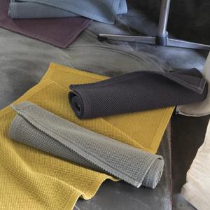 Tapis de bain uni Vivaraise Etia image-1