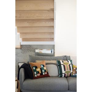 Geborduurd kussen Vivaraise Suri image-1