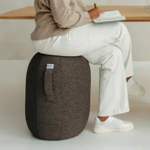 Ergonomic pouf Vluv Kapsul Stov image-0