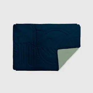 4-in-1 Ripstop Blanket Voited image-1