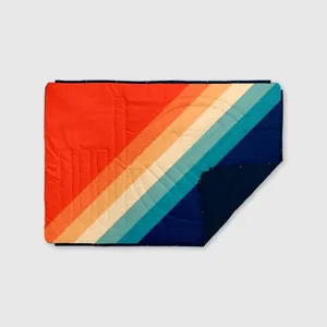 4-in-1 Ripstop Blanket Voited image-1